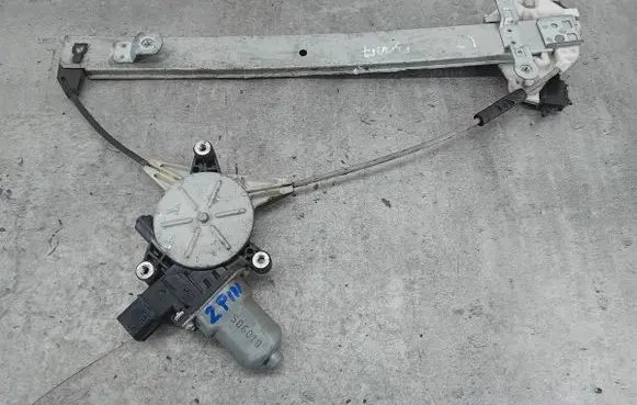 Honda FR-V Rear door window regulator with motor 