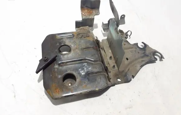 Nissan Pulsar Battery bracket 648601KE5B