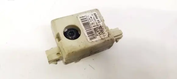 BMW 5 F10 F11 Antenna control unit 911826206 21367510