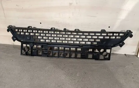 Renault Master III Front bumper lower grill 622548761R 622546766R ETJD15