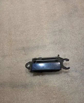Audi A8 S8 D2 4D Front door exterior handle 8D0837207A 4A0837205D