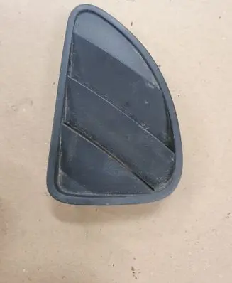 Volkswagen Amarok Quarter panel pressure vent 2H0819706