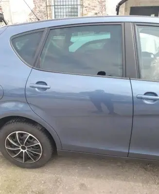 Seat Altea Rear door