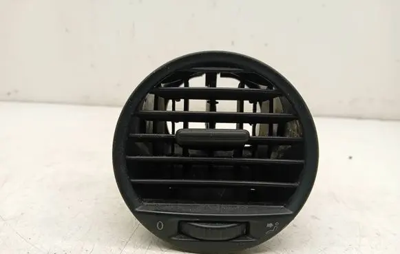 Dash center air vent grill