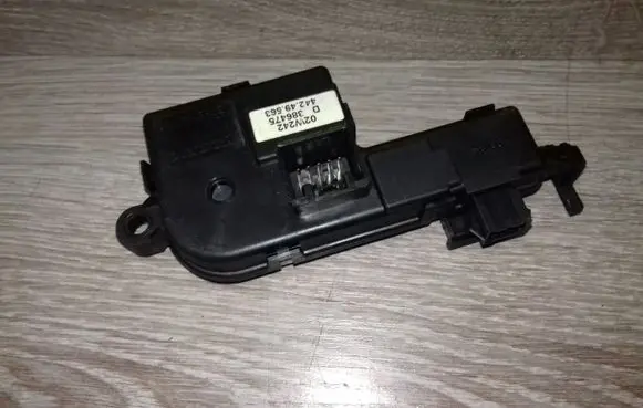 Volvo S60 Sunroof control unit/module 44249563 9483102 386475