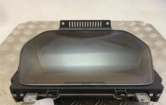 Volvo XC90 Speedometer (instrument cluster) 32233788