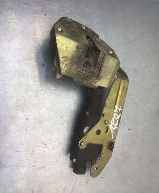 Citroen C8 Sliding door lock 257104 PZ0880