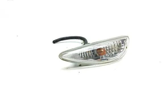 Hyundai i30 Front fender indicator light 923031R0