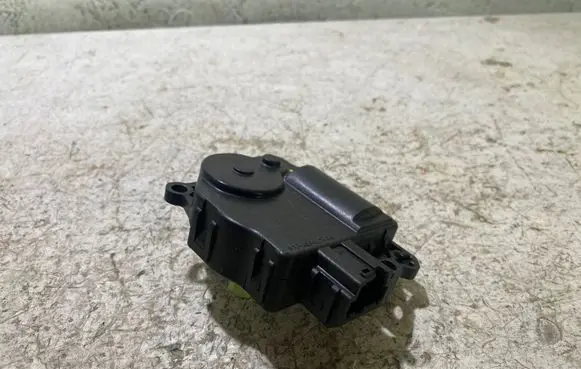 Dodge Challenger Air flap motor/actuator 545250008 GL545001 16066203414