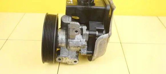 Mercedes-Benz C W204 Power steering pump A0034664301 271950