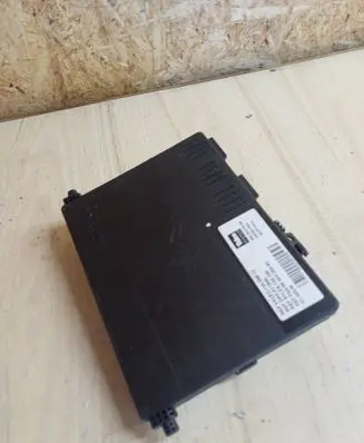 Citroen Xsara Picasso Comfort/convenience module 73005812 142790 9642409480