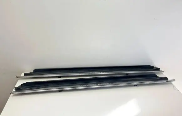 Mercedes-Benz SL R129 sill trim set (inner) A1296800435 A1296800335