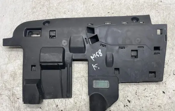 Audi Q7 4L Dashboard lower bottom trim panel 4L1815173 1865010