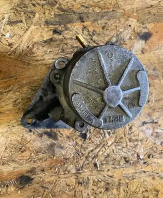 Citroen Berlingo Vacuum pump 96111230 MM101706