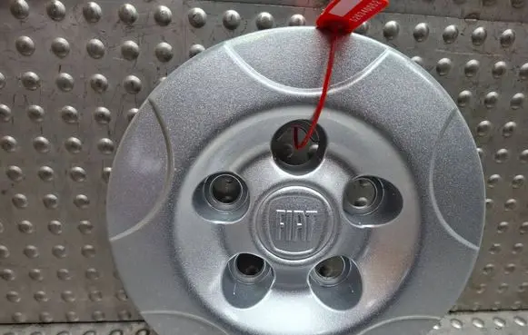 Fiat Doblo R15 wheel hub/cap/trim S26340052 51894540