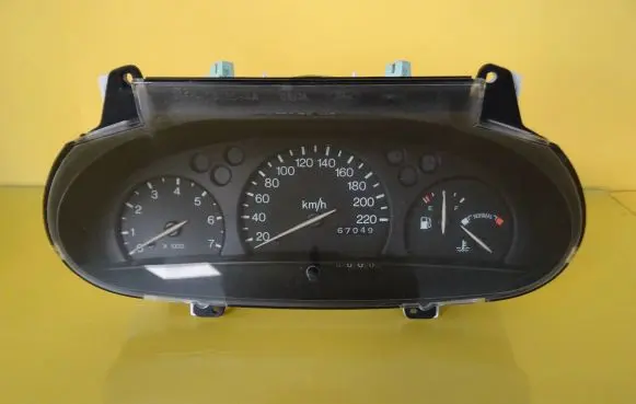 Ford Escort Speedometer (instrument cluster) 96FB10849CA
