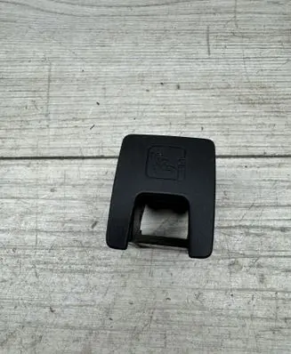 Volkswagen PASSAT B8 ISOFIX cover 3G0887187