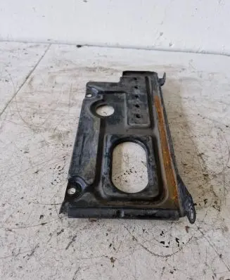 Battery tray