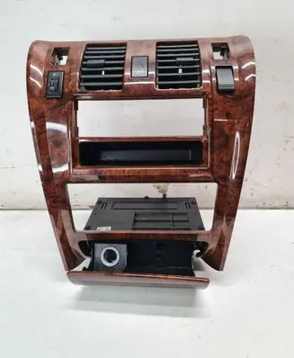 Hyundai Terracan Dash center air vent grill 84950H1640 84550H1610