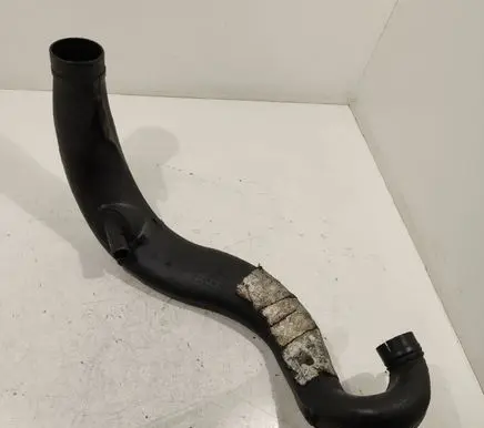 Citroen C5 Intercooler hose/pipe 9634125380