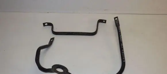 Opel Movano B Fuel tank mounting bracket 206061694R