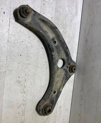 Nissan Micra K14 Front control arm 680374