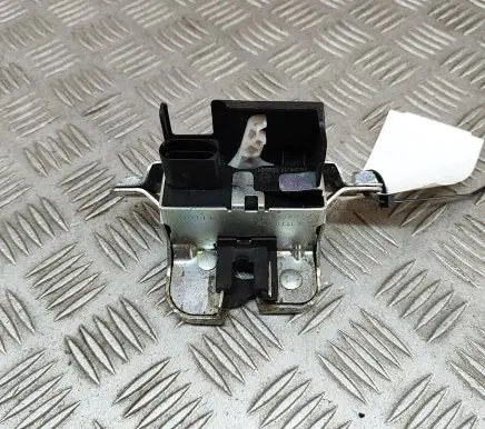 Volkswagen Touareg II Tailgate/trunk/boot lock/catch/latch 7P0827505G