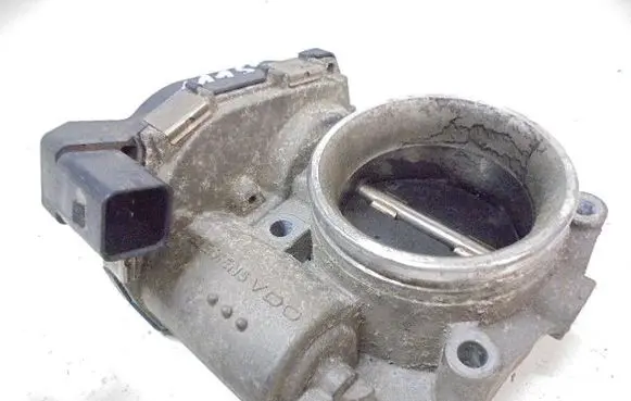 BMW 7 F01 F02 F03 F04 Electric throttle body valve 7561067