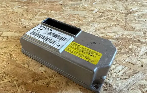 Volvo S60 Airbag control unit/module 8645271
