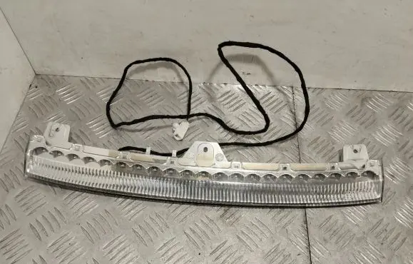 Maserati Quattroporte Third/center stoplight 670008130