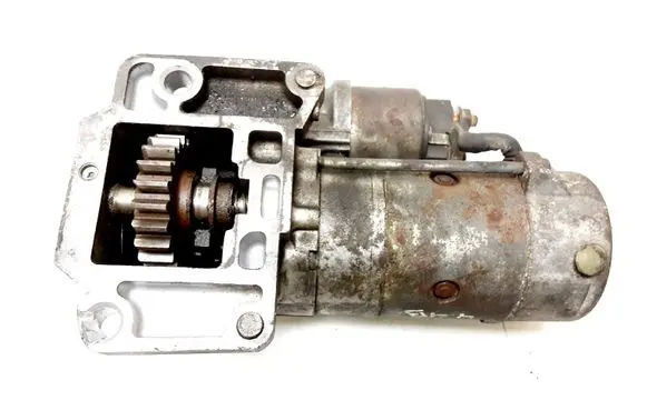 Volvo XC90 Starter motor 30772183