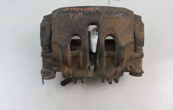 Renault Master III Front brake caliper