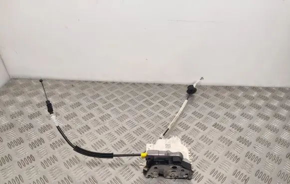 Audi Q5 SQ5 Rear door lock 8K0839015D