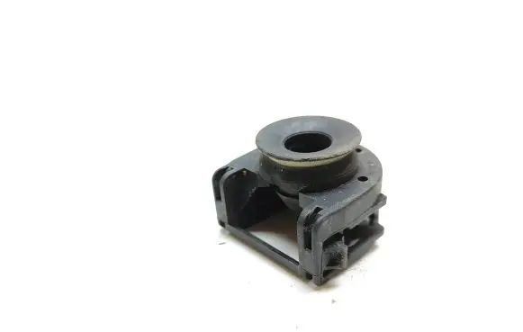 Audi Q3 8U Radiator mount bracket 9639646380 9639048680