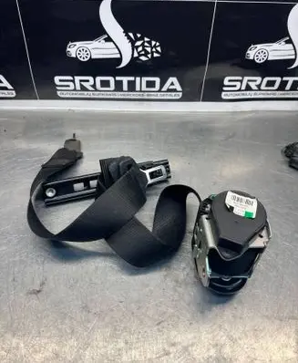 Mercedes-Benz Sprinter W906 Front seatbelt 9068600485
