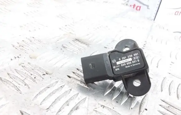 Audi Q3 8U Air pressure sensor 036906051G 0261230081