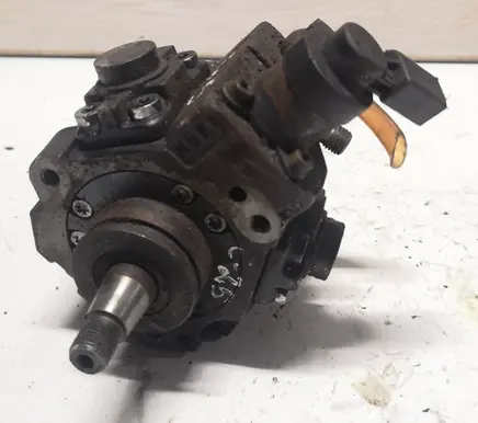 Audi A6 S6 C6 4F Fuel injection high pressure pump 059130755 0445010154