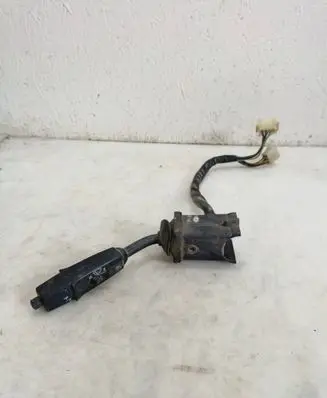 Mercedes-Benz 609 Indicator stalk SAEQ778141 018141741 8141SAEQ77