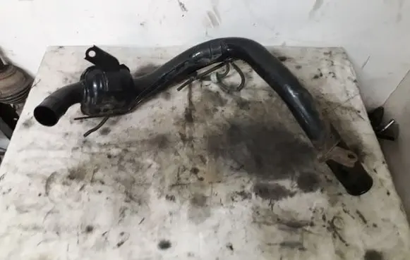 Toyota Avensis Verso Intercooler hose/pipe