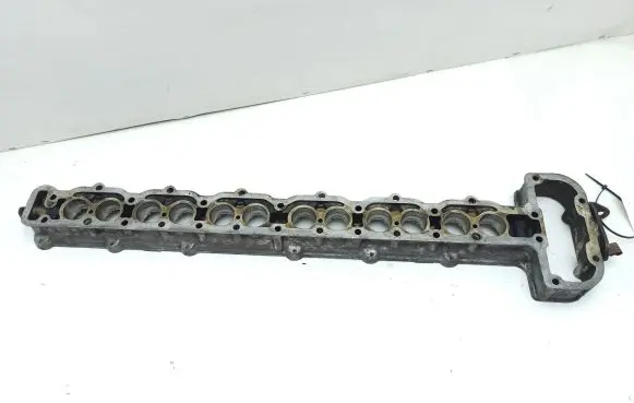 Jaguar XJS Engine head P39810B
