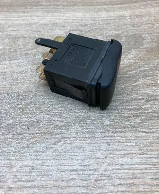 Volkswagen Polo III 6N 6N2 6NF Hazard light switch 6N1953235 6N2953235