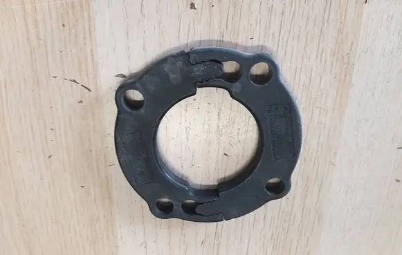 Alfa Romeo Giulietta Front upper strut mount 51817819