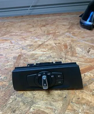 BMW X1 E84 Light switch 9169404