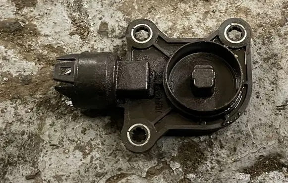 BMW 5 E60 E61 Camshaft speed sensor 7524879