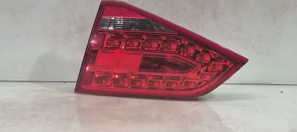 Audi A4 S4 B8 8K Tailgate rear/tail lights 17100502