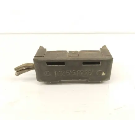 Mercedes-Benz E W124 Other engine bay part 0125450728