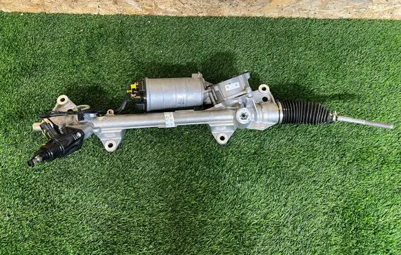 BMW X3 G01 Steering rack 138369