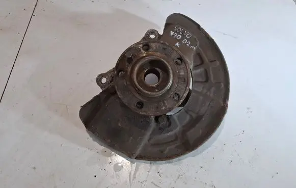 Volvo V70 Front wheel hub spindle knuckle 9461943