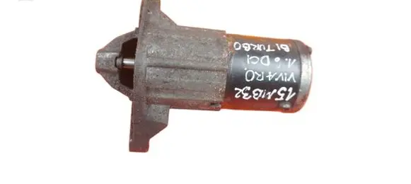Opel Vivaro Starter motor 233003248R R9M452
