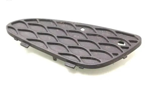 Mercedes-Benz E W211 Front bumper lower grill A2118850353